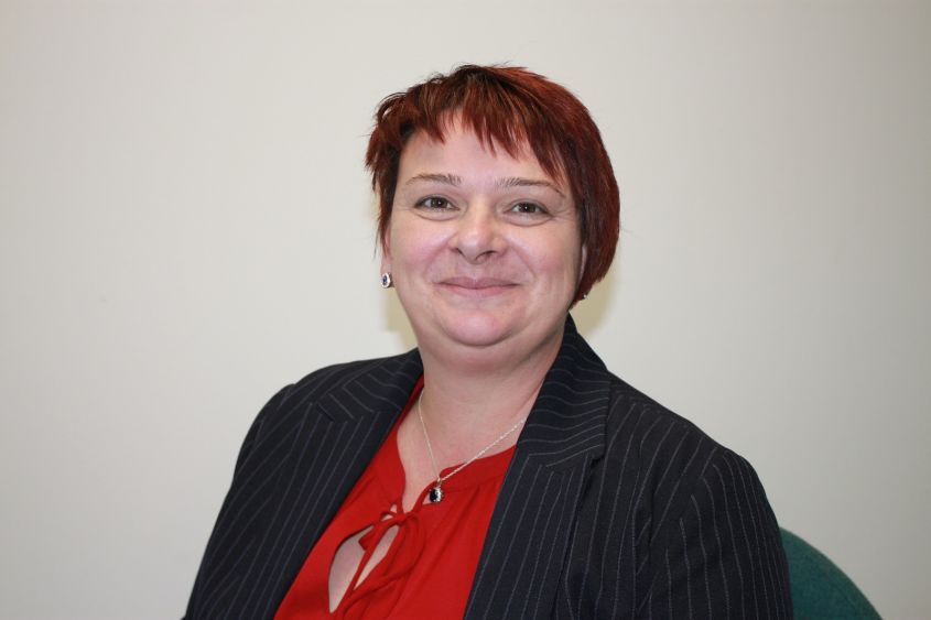 Sarah Cain (FDSc)