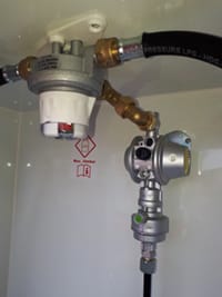 auto changeover valve