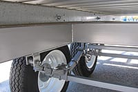 underside car trailer