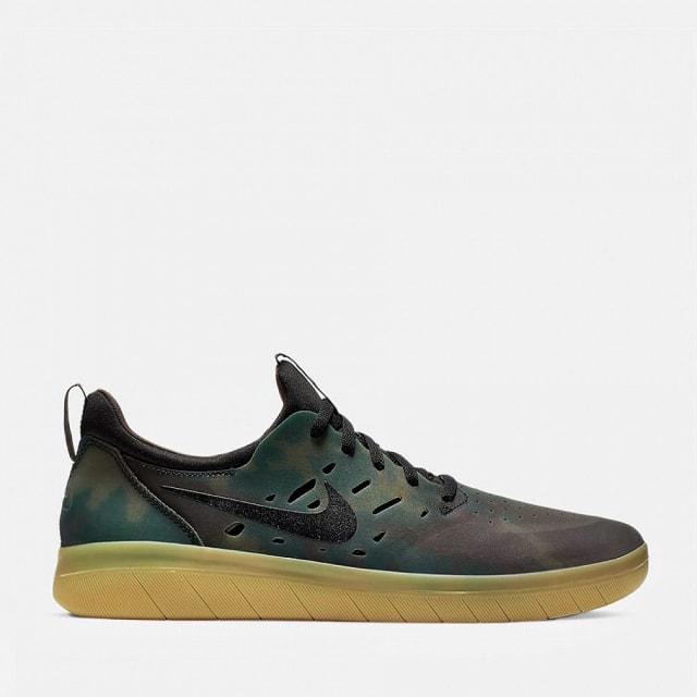 Nike SB Nyjah Free Premium