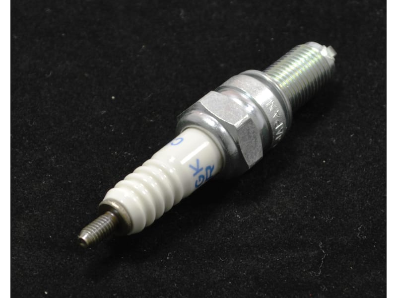 SPARK PLUG,CR10EK