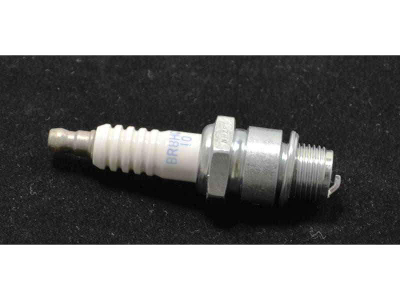 SPARK PLUG BR8HCS10