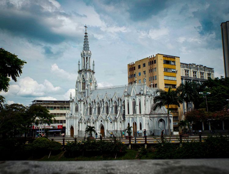 Afbeelding voor bestemming: Cali