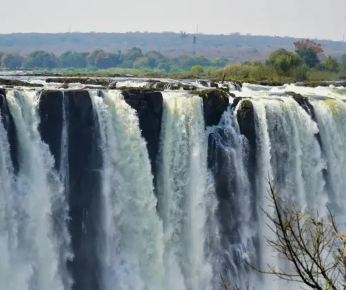 Victoria Falls, Ontdek de machtige watervallen van Afrika