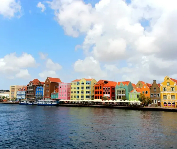 Afbeelding voor artikel: Vliegtickets naar Curaçao