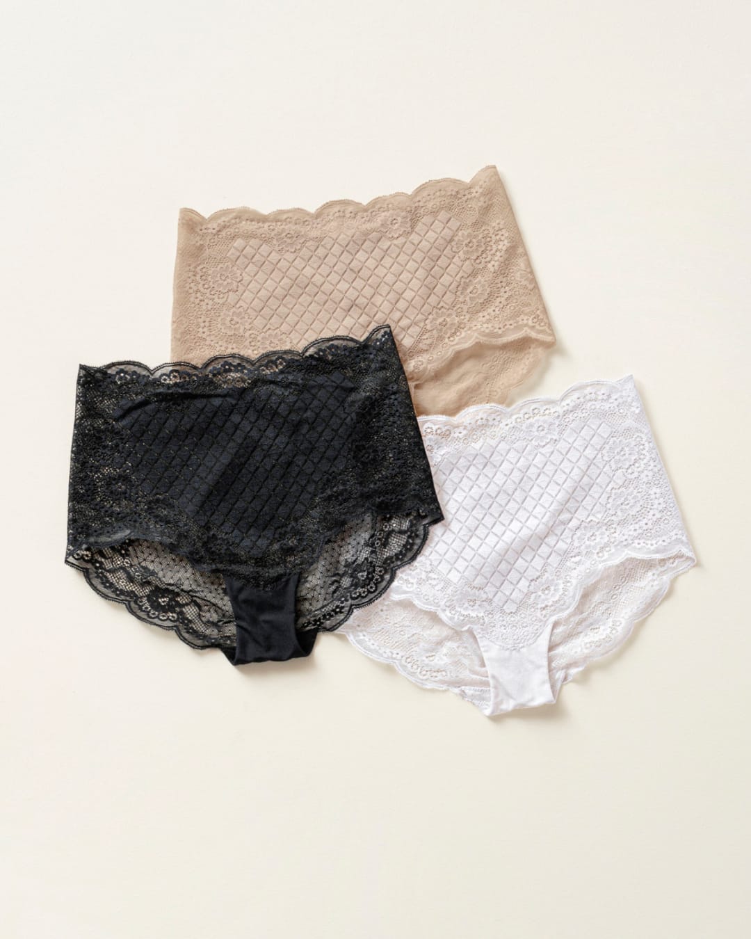 Panty Clásico en Encaje Techno-Lace Panty Clásico en Encaje Techno-Lace