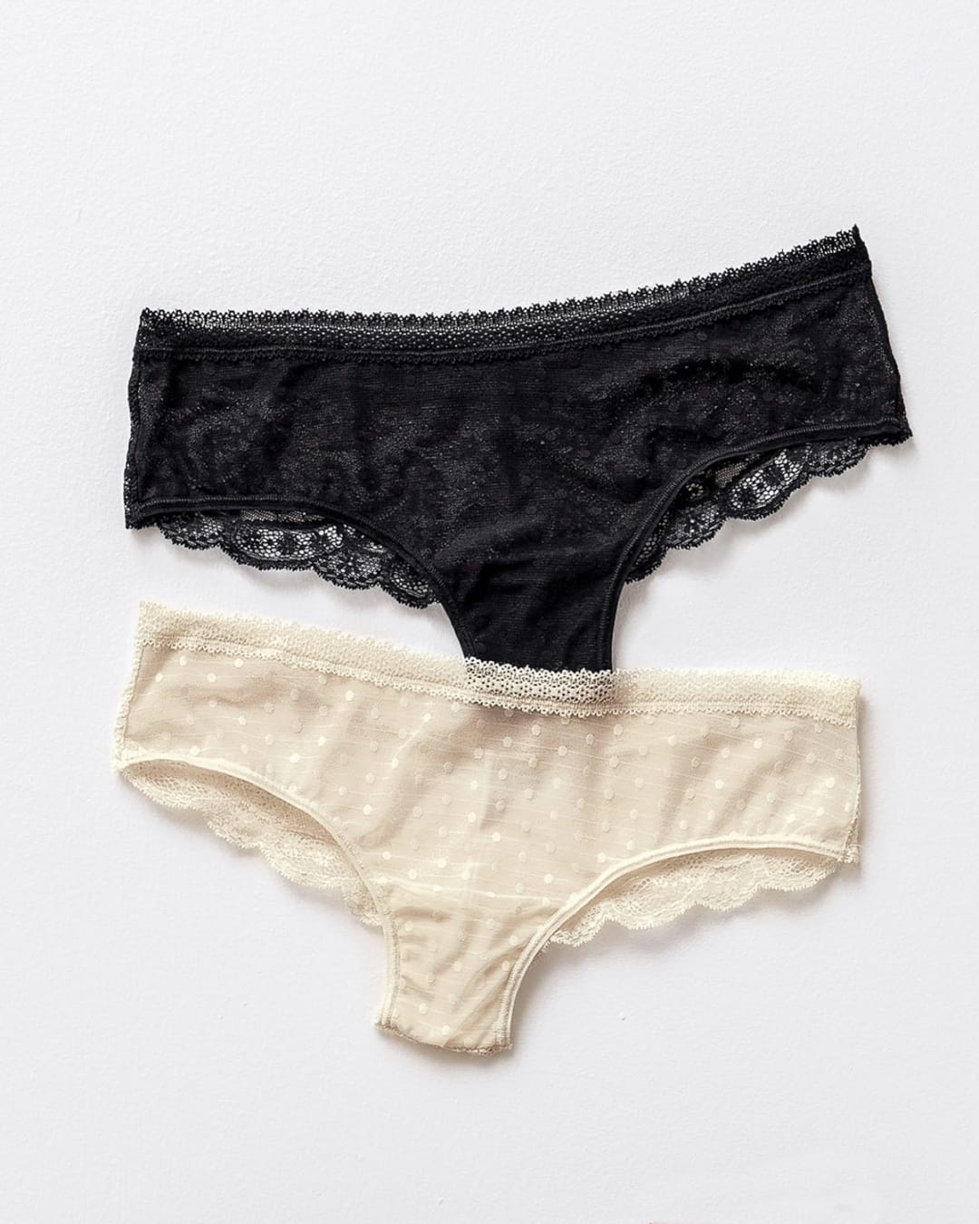 Pack De 4 Tangas De Encaje Calzón Femenino Tipo Cachetero Pack De 4 Tangas De Encaje Calzón Femenino Tipo Cachetero