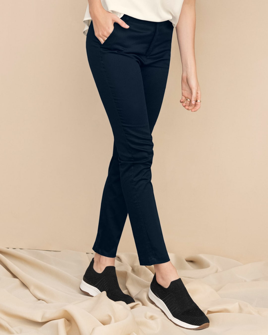 Leonisa Pantalón Skinny Bolsillos Delanteros Funcionales Sil Leonisa Pantalón Skinny Bolsillos Delanteros Funcionales Sil