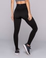 Legging deportivo de control y tiro alto en tecnología seamless