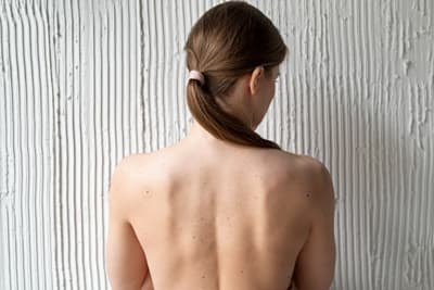 Cure thermale en dermatologie : eczéma, psoriasis, acné… quelles stations choisir ?