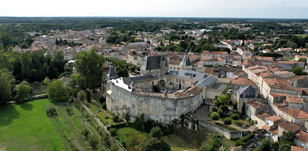 Jonzac, une ville thermale au carrefour de l’estuaire de la Gironde et des vignobles du Cognac
