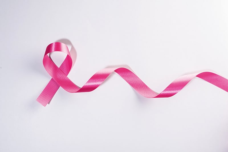 Cure thermale et cancer du sein : l’importance d’Octobre Rose