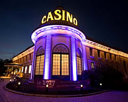 Illustration pour Pourquoi les casinos sont-ils situés dans les stations thermales ?