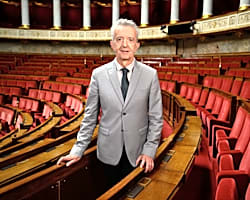 Denis FÃ©gnÃ© Ã  lâAssemblÃ©e nationale lors dâÃ©changes sur lâavenir des cures thermales