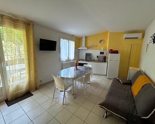 Photo 11