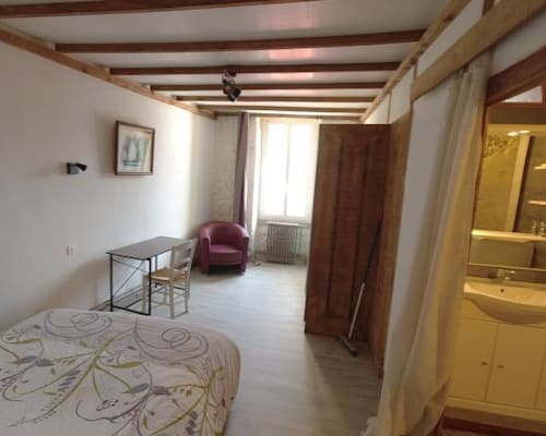 Photo 6