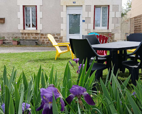 Photo 1
