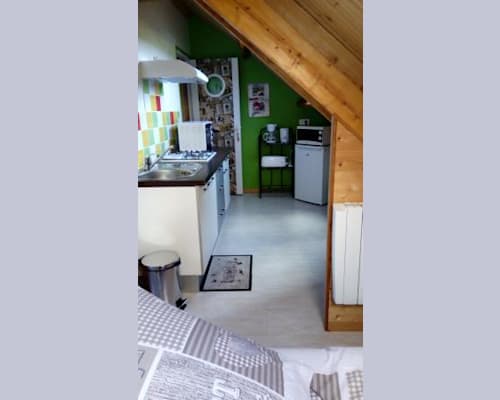 Photo 8