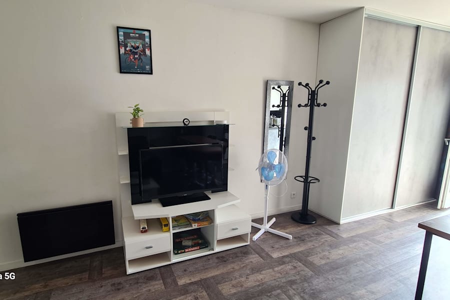 Photo 2