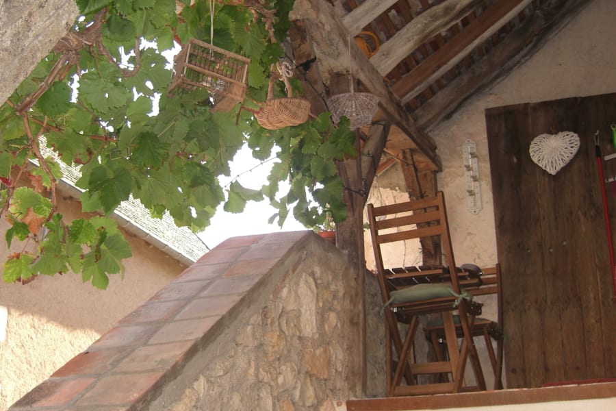 Photo 10