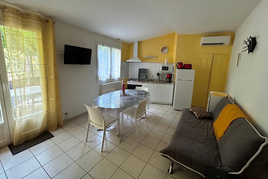 Photo 11