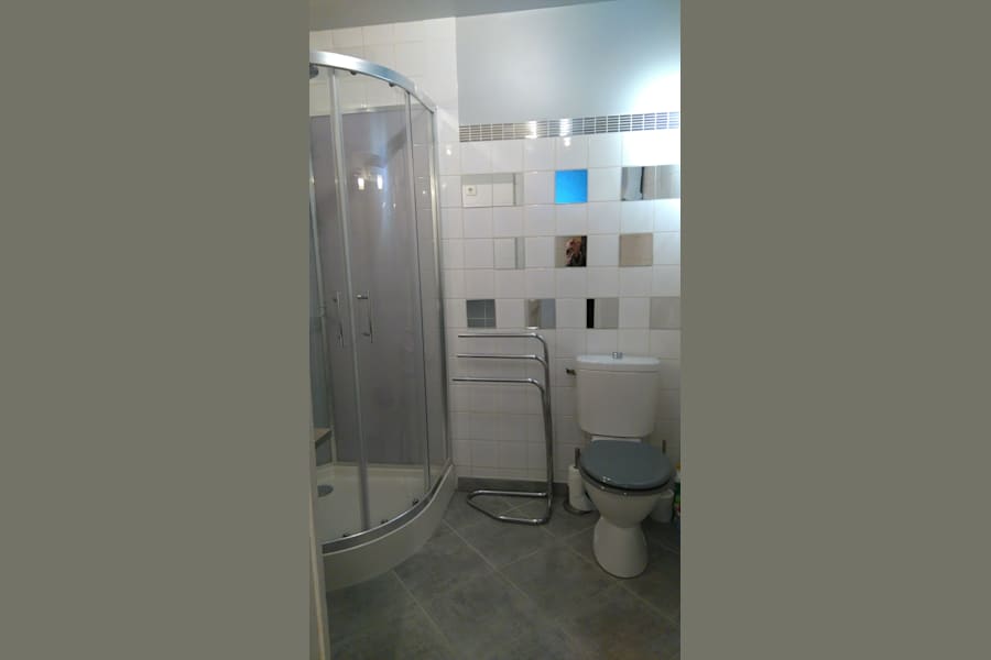 Photo 8