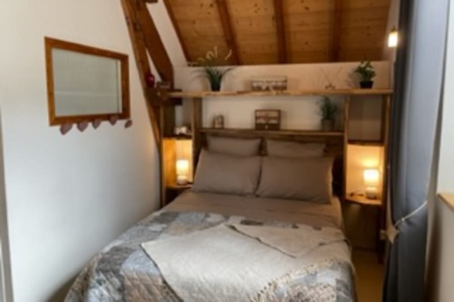 Photo 10