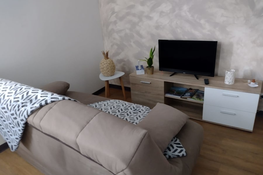 Photo 6