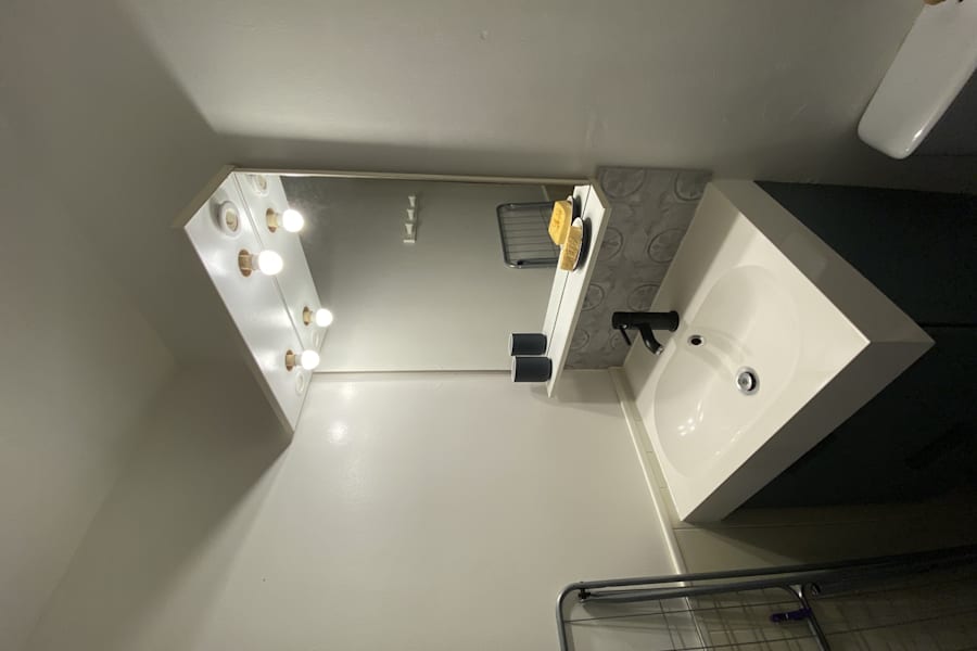 Photo 10