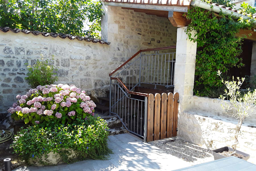 Photo 9