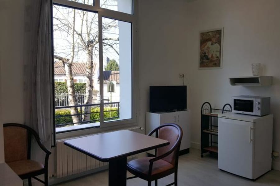 Photo 8