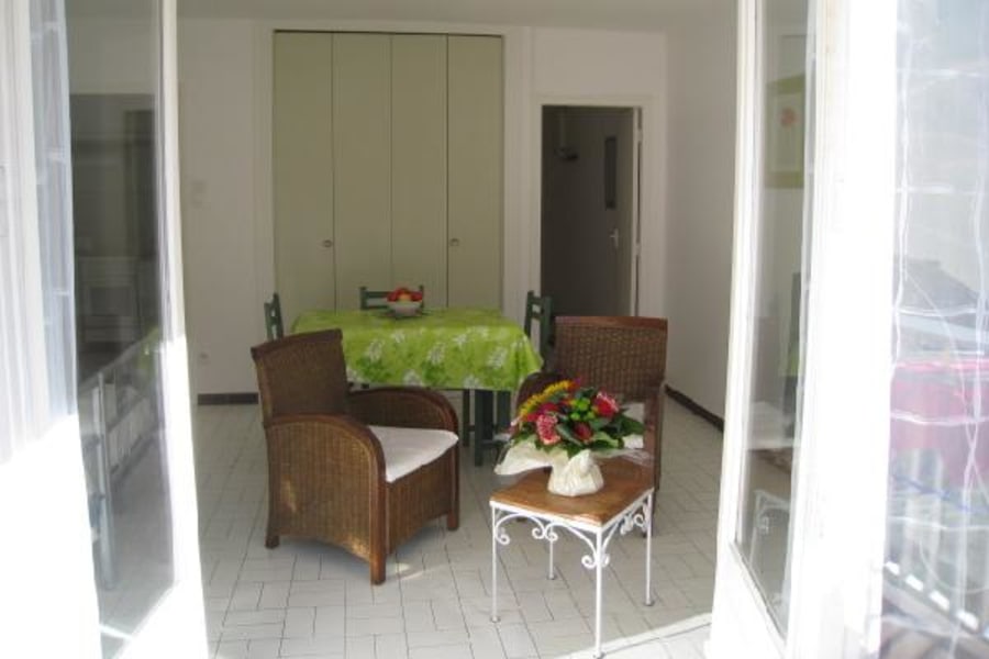 Photo 6