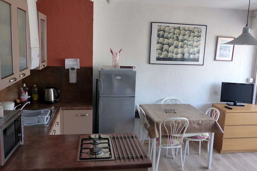 Photo 8
