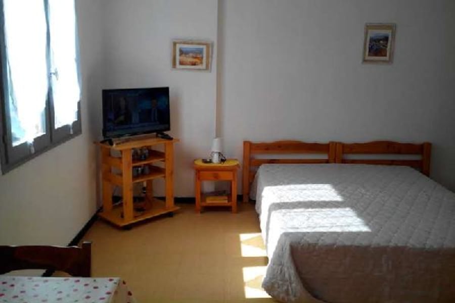 Photo 3