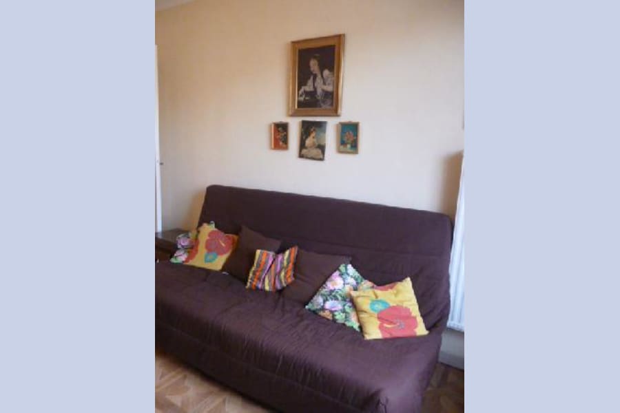 Photo 1