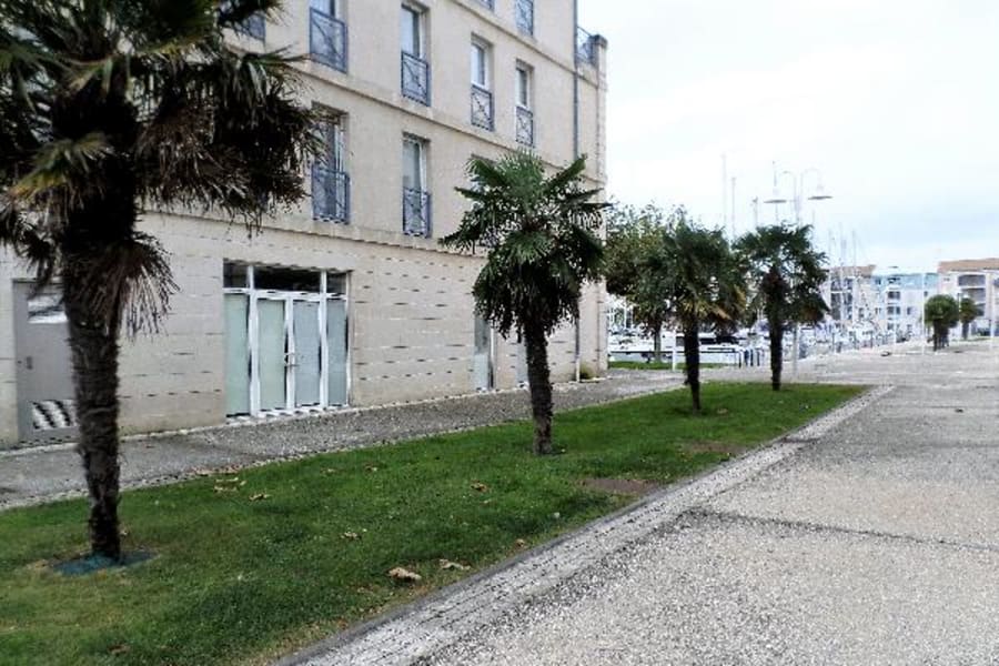 Photo 10