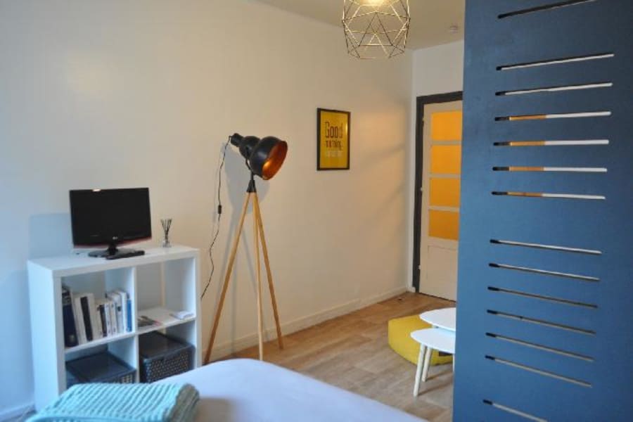 Photo 1