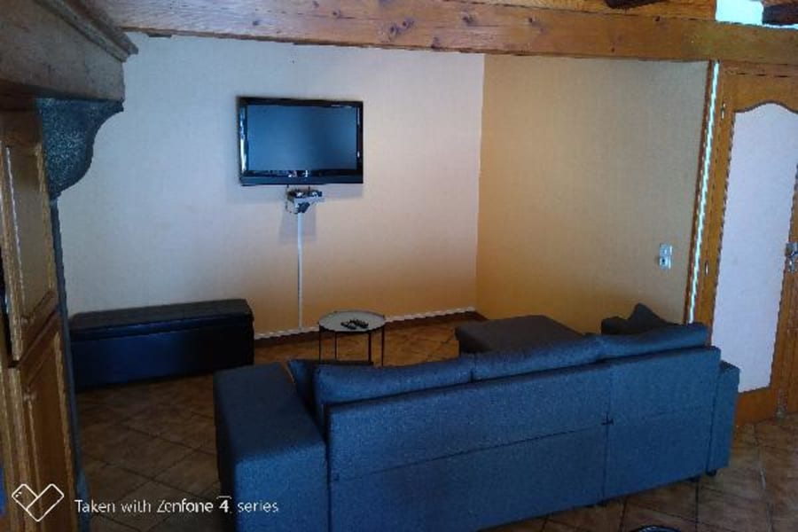 Photo 9