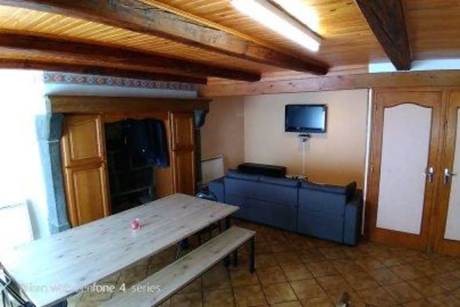 Photo 6