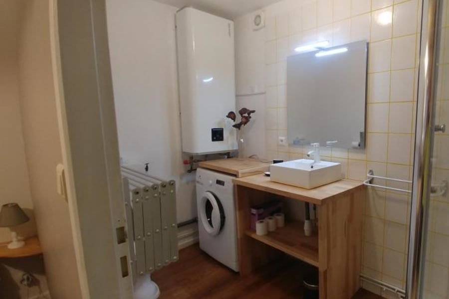 Photo 1