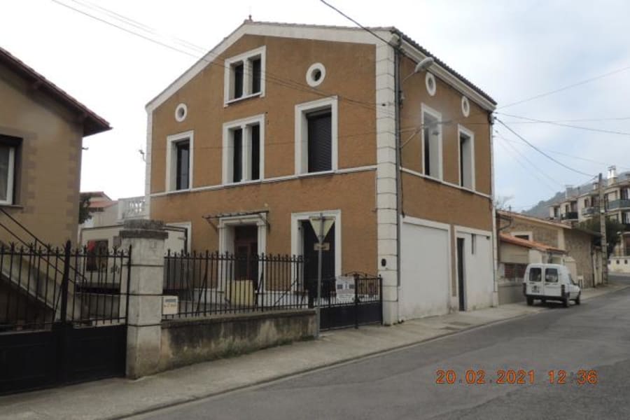 Photo 10
