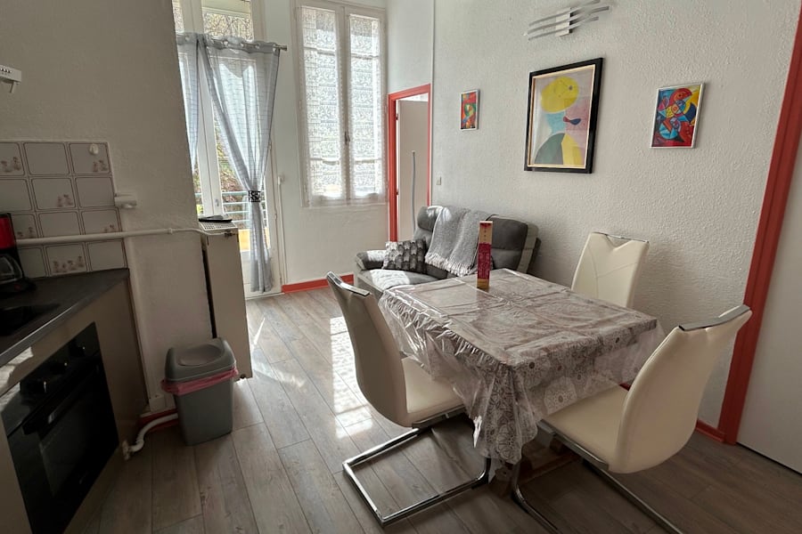 Photo 8