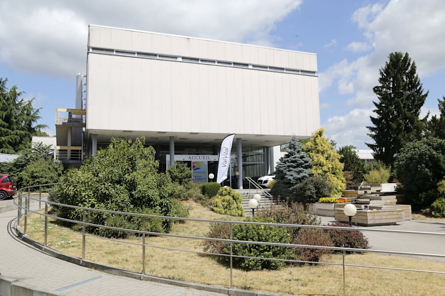 Photo 1