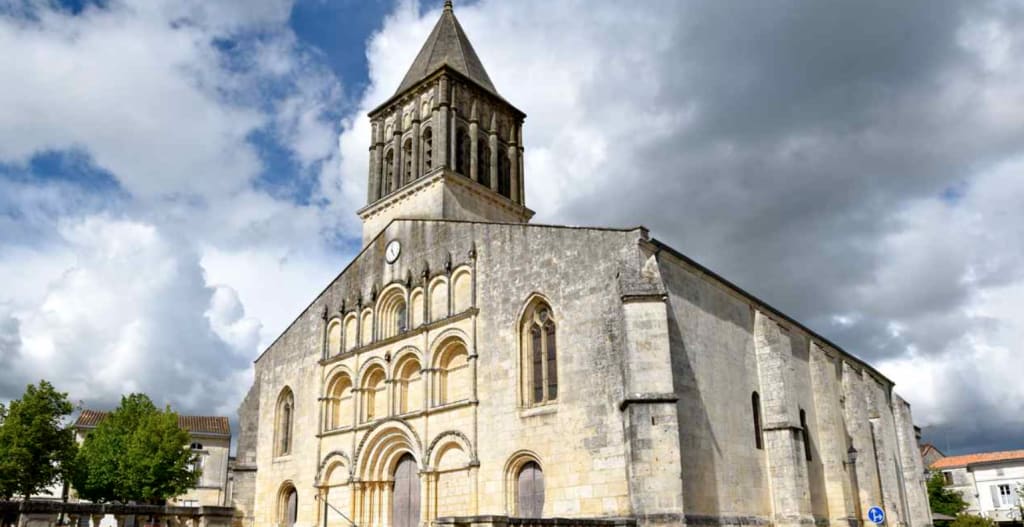 tourisme jonzac, église saint gervais saint protais