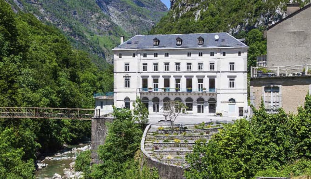 Thermes des Eaux-Chaudes, projet de centre de répit pour aidants dans la vallée d’Ossau