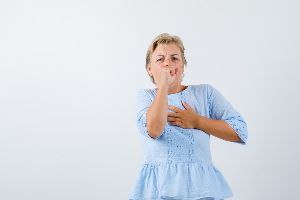 personne souffrant de ses voies respiratoires avant de faire une cure thermale en voies respiratoires