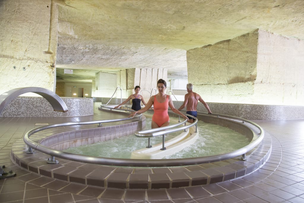 couloir marche thermes de jonzac