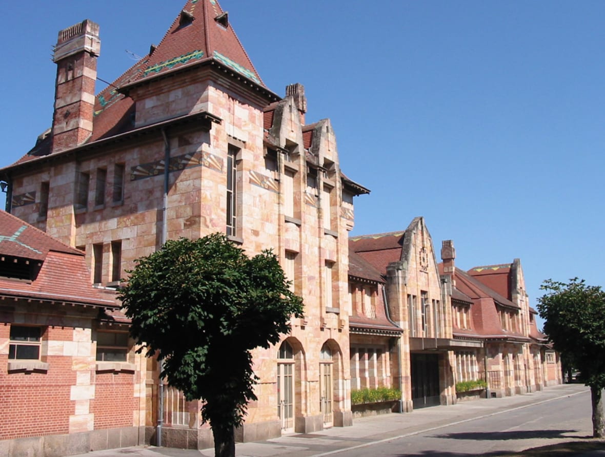 tourisme neris-les-bains, pavillon du lac
