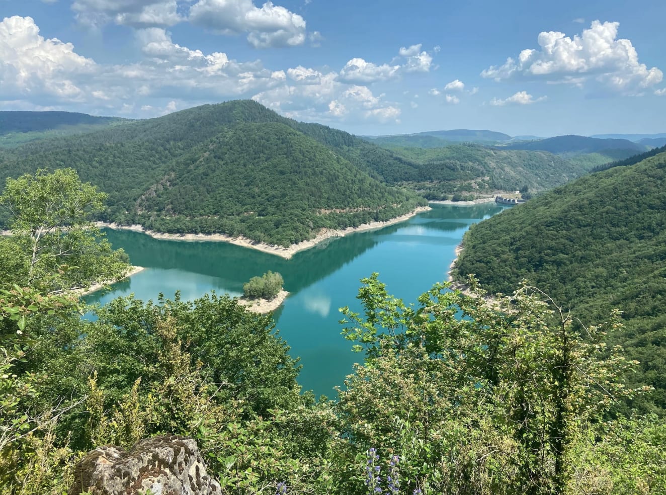 tourisme avène-les-bains, lac d'avène
