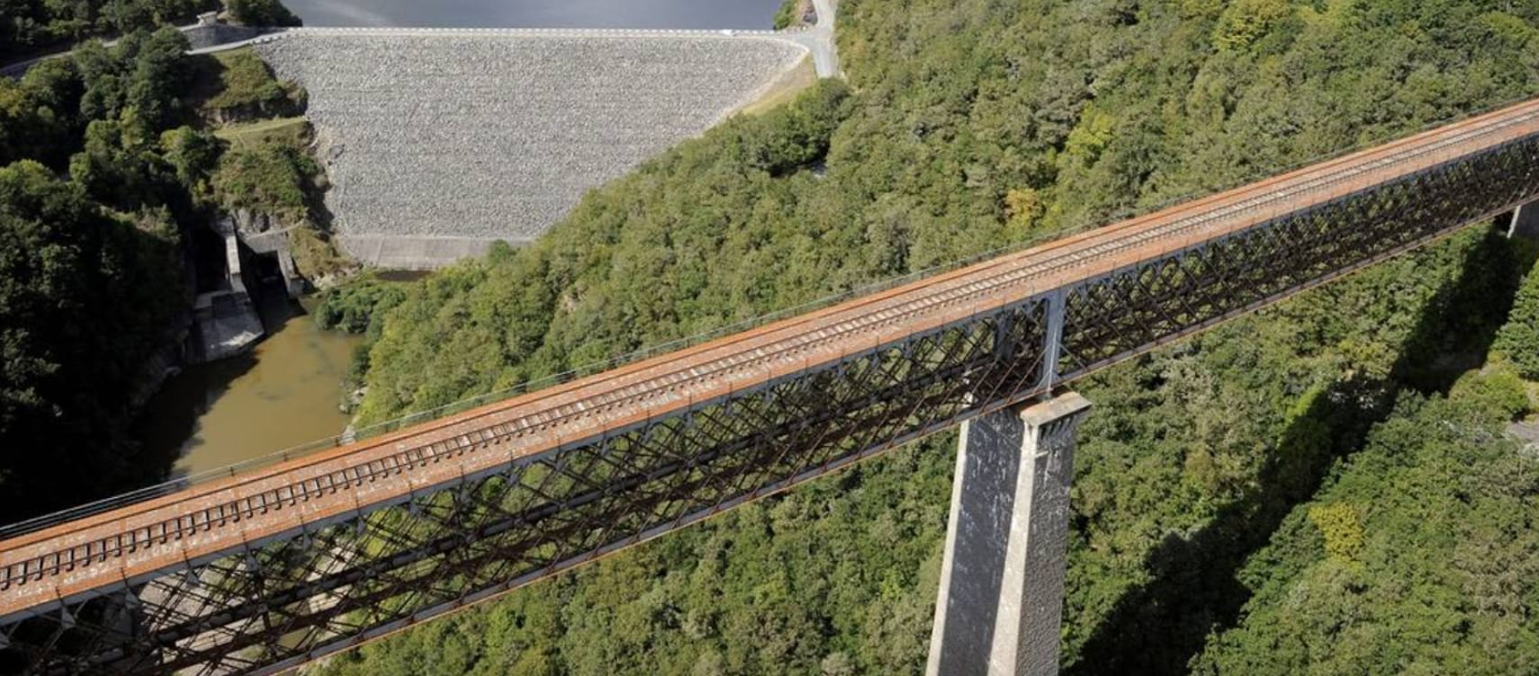 tourisme chateauneuf-les-bains, viaduc des fades